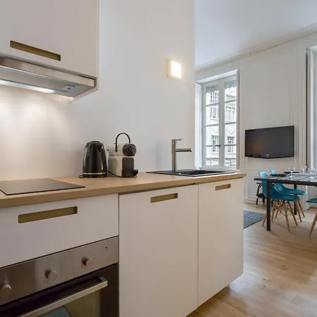 Apartment Patchwork - Location Meuble T2 - Lyon 2 Lyon