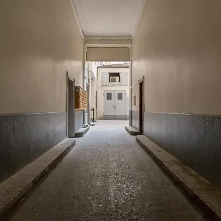 アパート Patchwork - Furnished - Downtown *