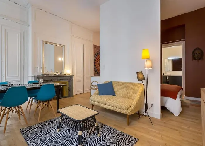 Apartament Patchwork - Furnished - Downtown *