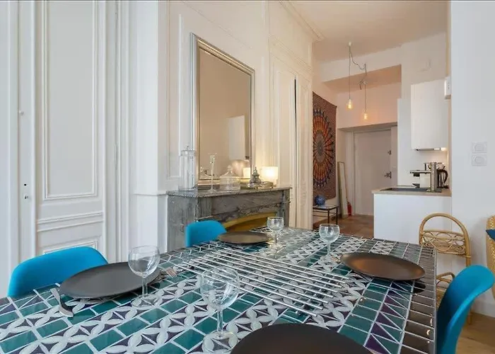 Patchwork - Furnished Apartment - Downtown Lyon *