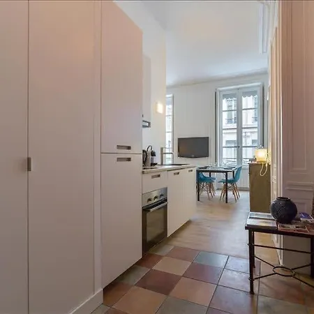 Patchwork - Furnished Apartment - Downtown Lyon
